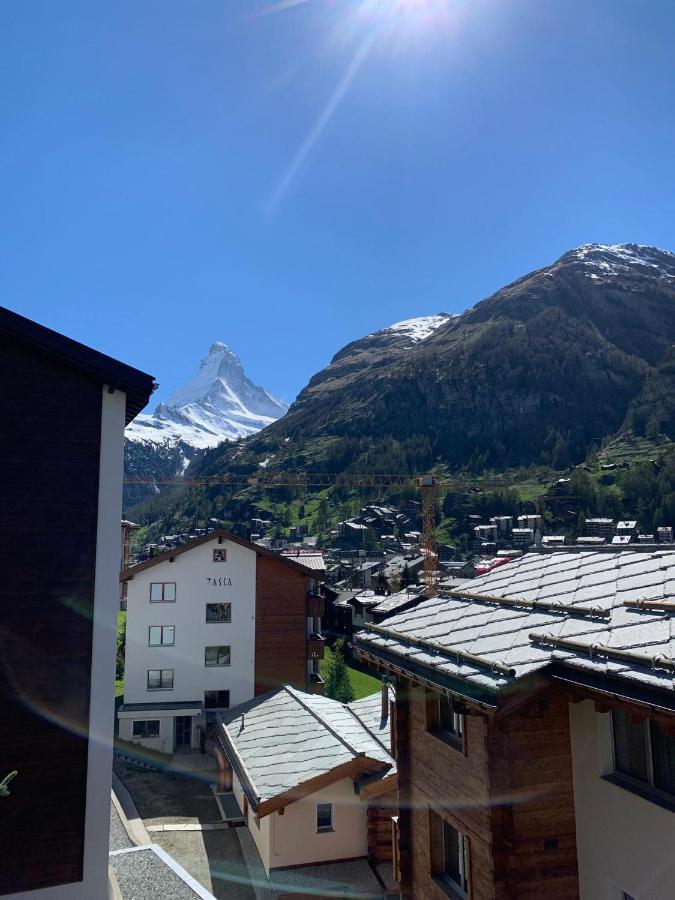 Haus Les Melezes C Apartment Zermatt Ngoại thất bức ảnh